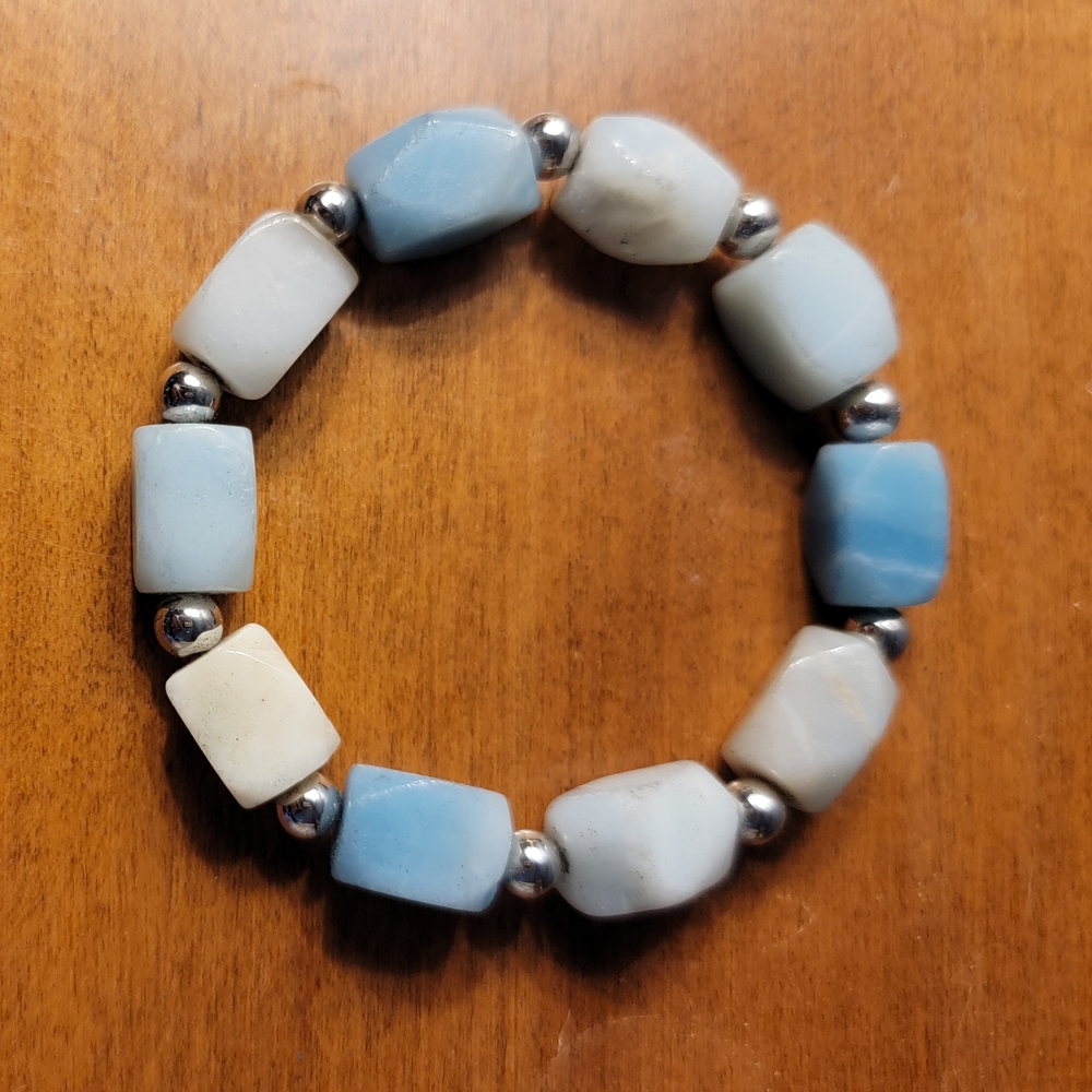 Chic Blue and White Beaded Bracelet
